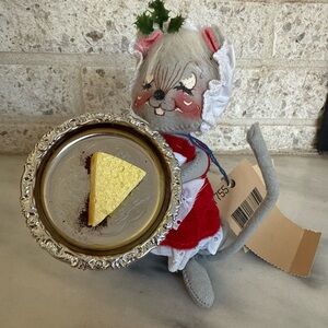 Vintage 1996 Annalee Doll Christmas Hostess Mouse Cheese Tray #7755